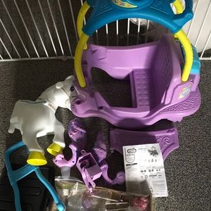 Little Tikes Magical Unicorn Carriage